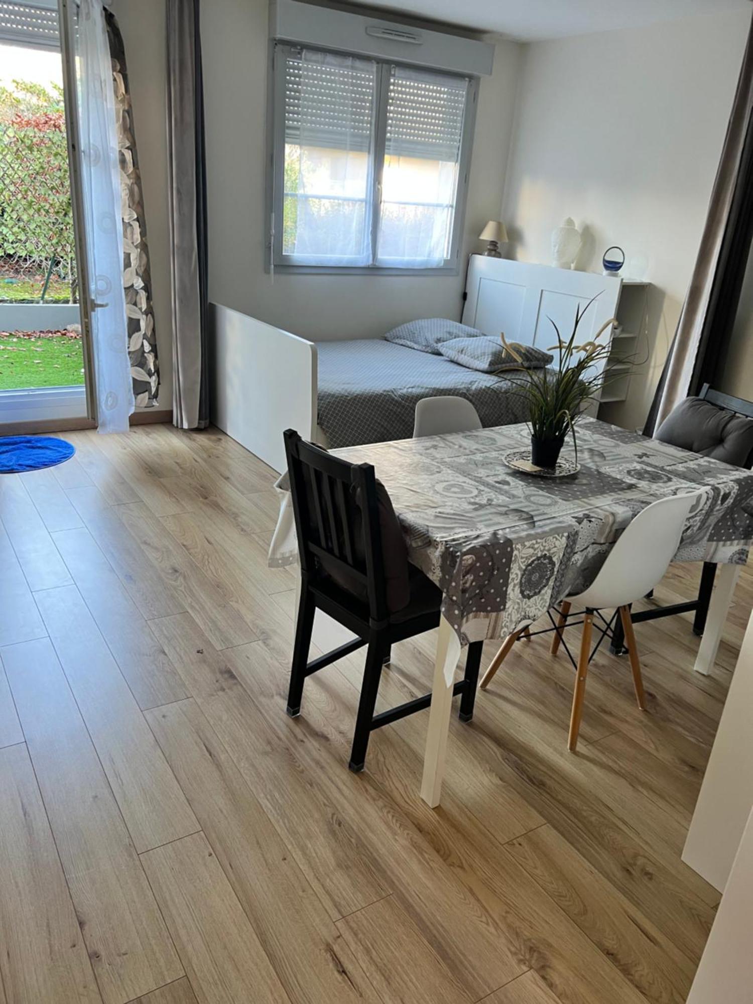 Appartement Disneyland Paris Val D'Europe La Vallee Village Parking 500M Gare Val D'Europe Montevrain Ngoại thất bức ảnh